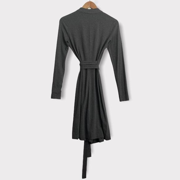 Aritzia Babaton Gray Pavel Wrap Dress Size Small - Picture 5 of 6